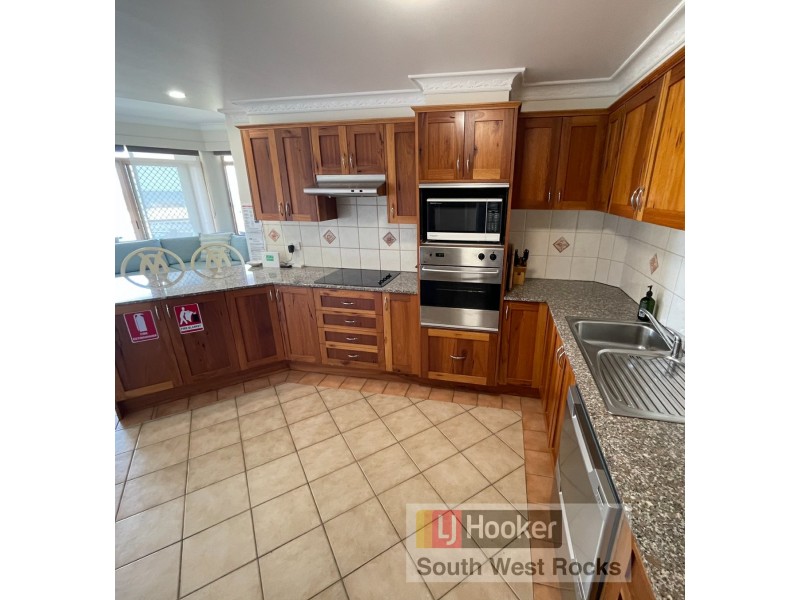 2/31 Livingstone Street, South West Rocks NSW 2431