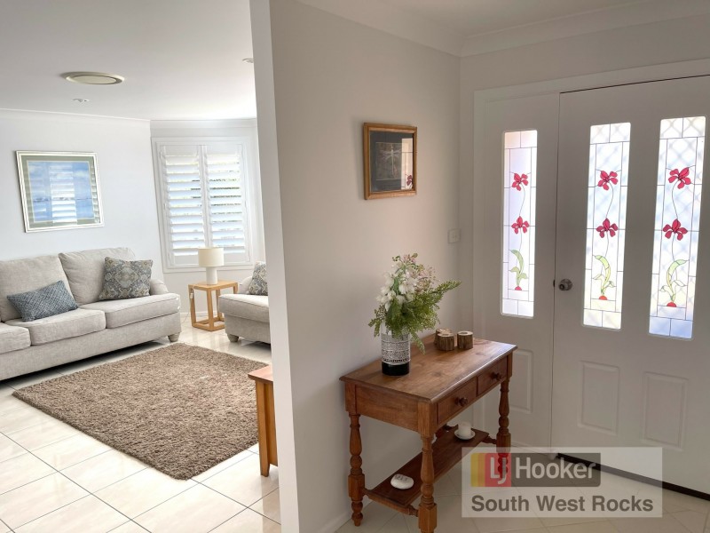 4/87-95 Mitchell Street, South West Rocks NSW 2431
