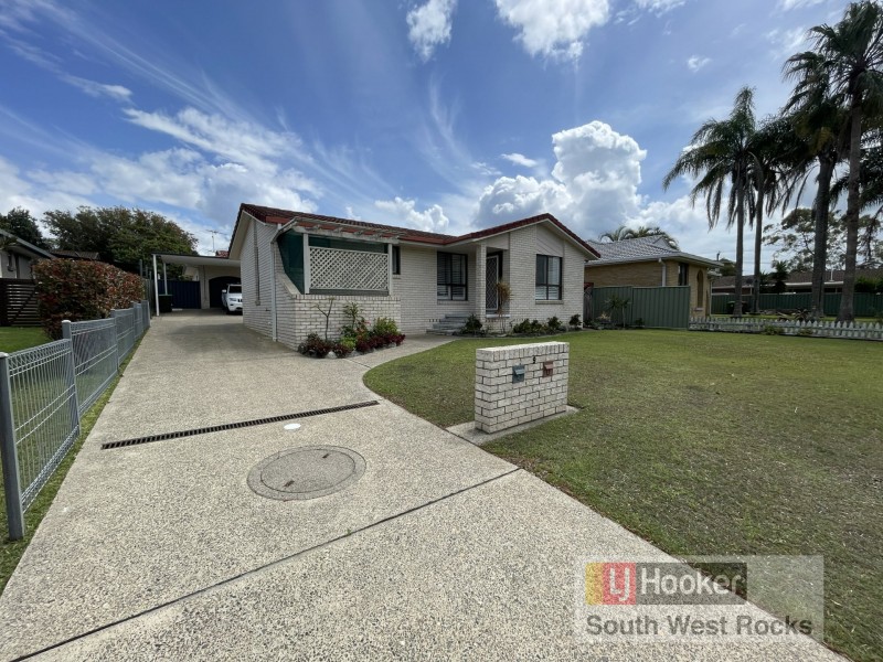 1/9 Albert Harrower Crescent, South West Rocks NSW 2431