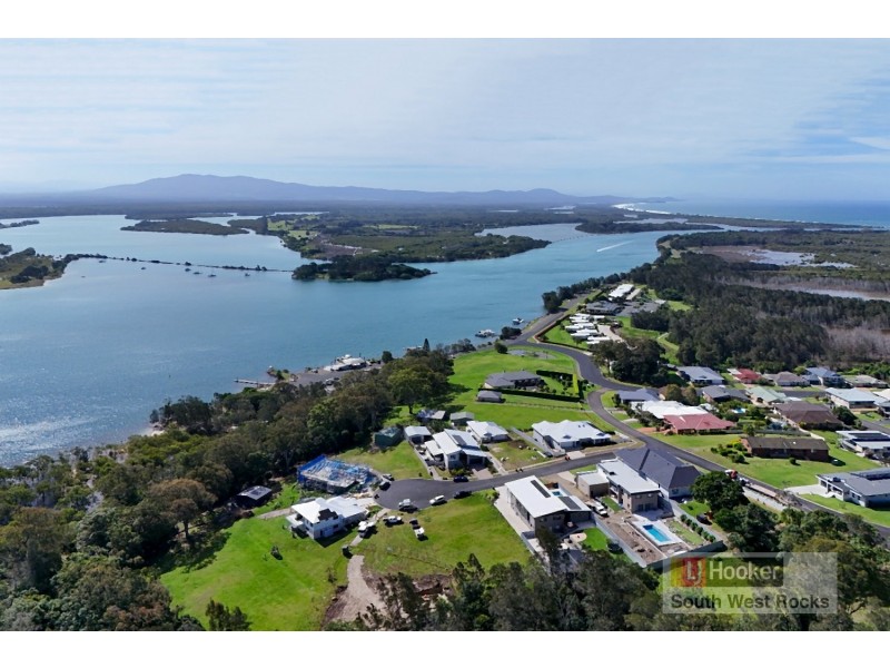 8 Anchorage Place, South West Rocks NSW 2431