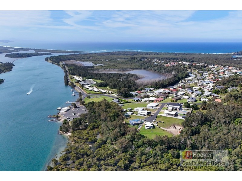 8 Anchorage Place, South West Rocks NSW 2431
