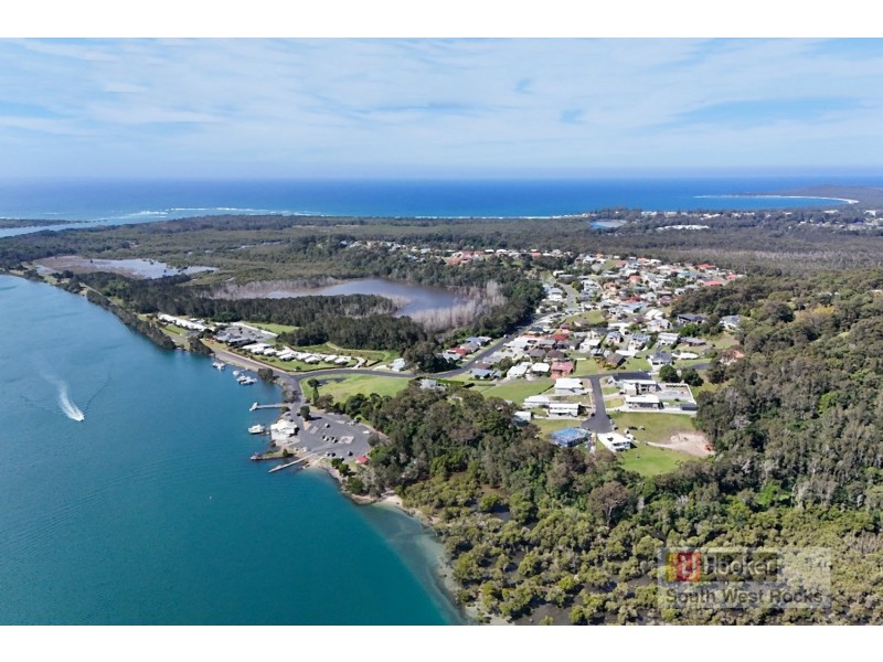 8 Anchorage Place, South West Rocks NSW 2431