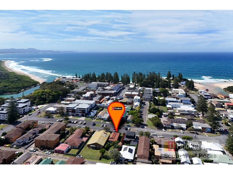 11 Landsborough Street, South West Rocks NSW 2431