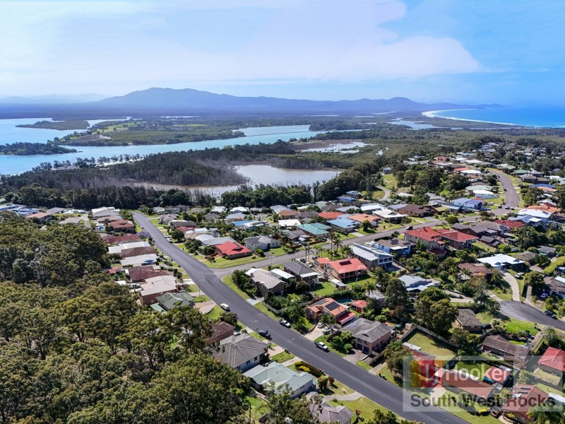 12 Marlin Drive, South West Rocks NSW 2431