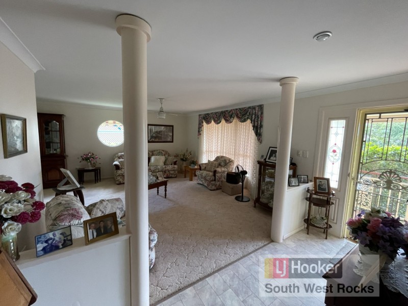 12 Marlin Drive, South West Rocks NSW 2431