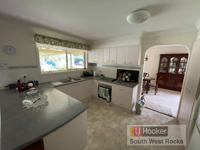 12 Marlin Drive, South West Rocks NSW 2431