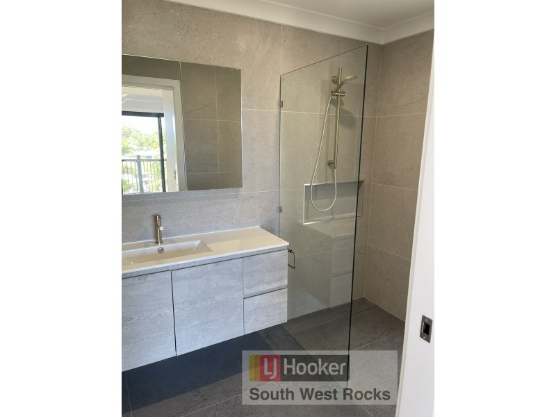 14 Government Road, South West Rocks NSW 2431