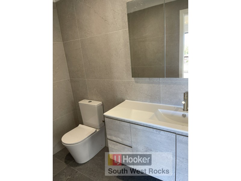 14 Government Road, South West Rocks NSW 2431