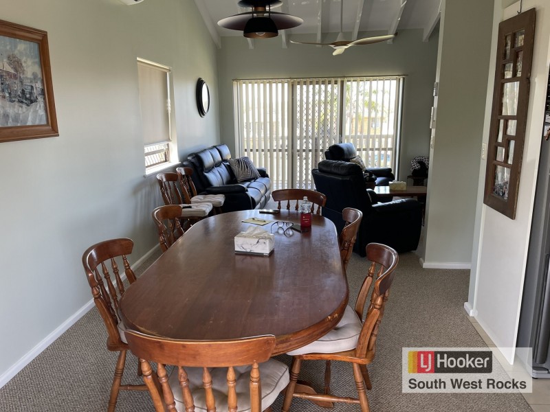 7 Lionel Hogan Close, South West Rocks NSW 2431