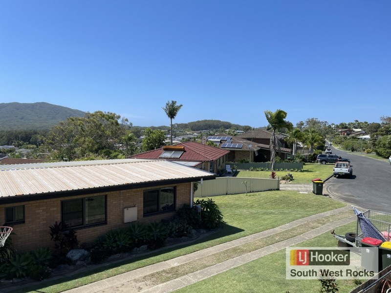 7 Lionel Hogan Close, South West Rocks NSW 2431