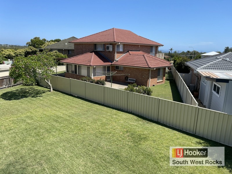 7 Lionel Hogan Close, South West Rocks NSW 2431