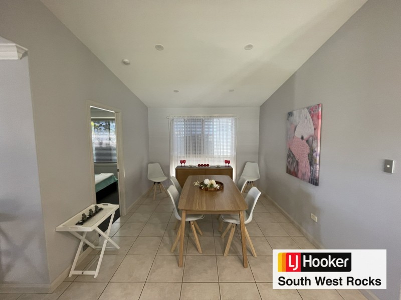 13 Dennis Crescent, South West Rocks NSW 2431