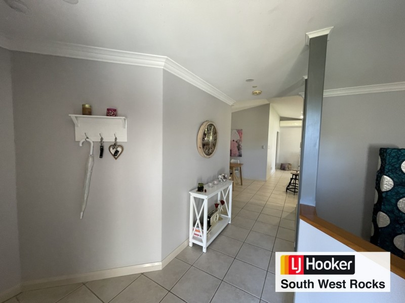 13 Dennis Crescent, South West Rocks NSW 2431