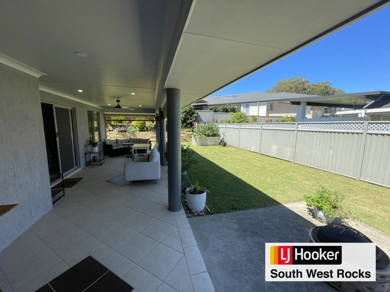 13 Dennis Crescent, South West Rocks NSW 2431