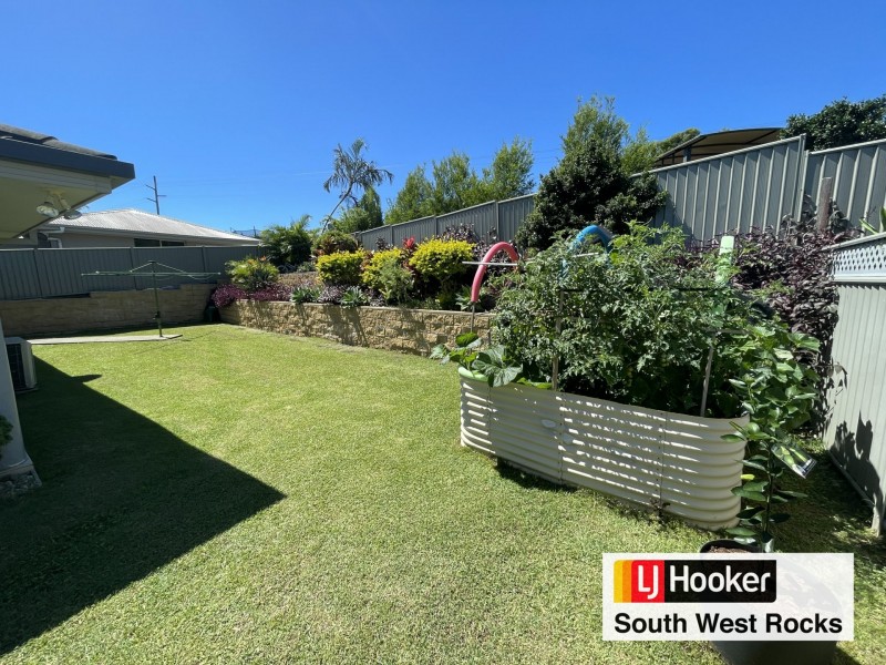 13 Dennis Crescent, South West Rocks NSW 2431