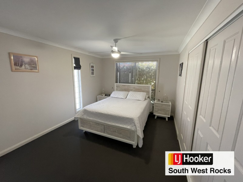 13 Dennis Crescent, South West Rocks NSW 2431