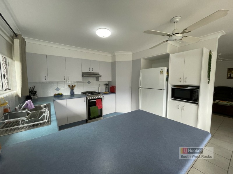 5 Tahlee Close, South West Rocks NSW 2431