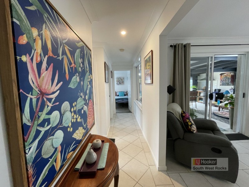 5 Tahlee Close, South West Rocks NSW 2431