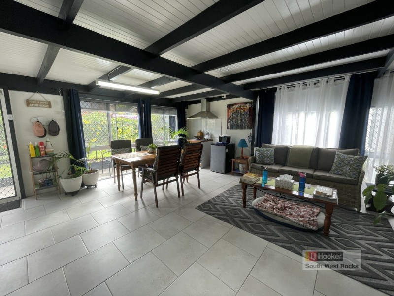 5 Tahlee Close, South West Rocks NSW 2431
