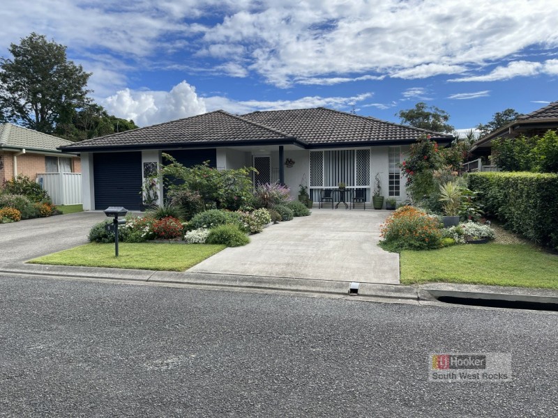 5 Tahlee Close, South West Rocks NSW 2431