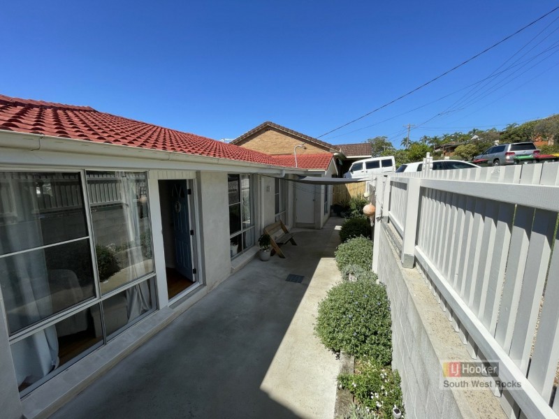 12 Panorama Avenue, South West Rocks NSW 2431