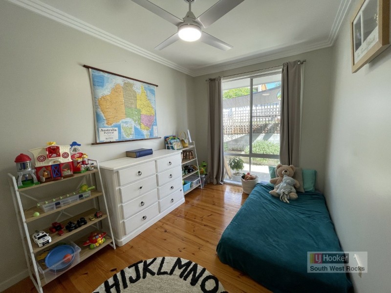 12 Panorama Avenue, South West Rocks NSW 2431