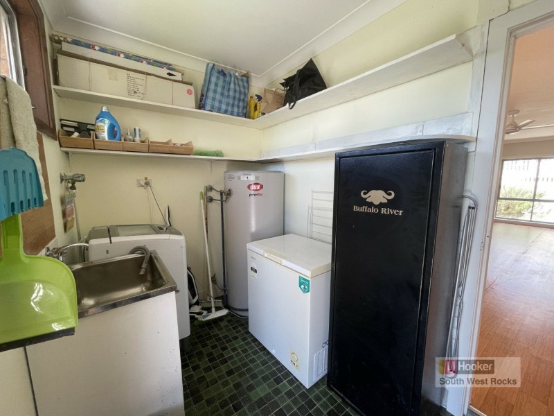 12 Panorama Avenue, South West Rocks NSW 2431