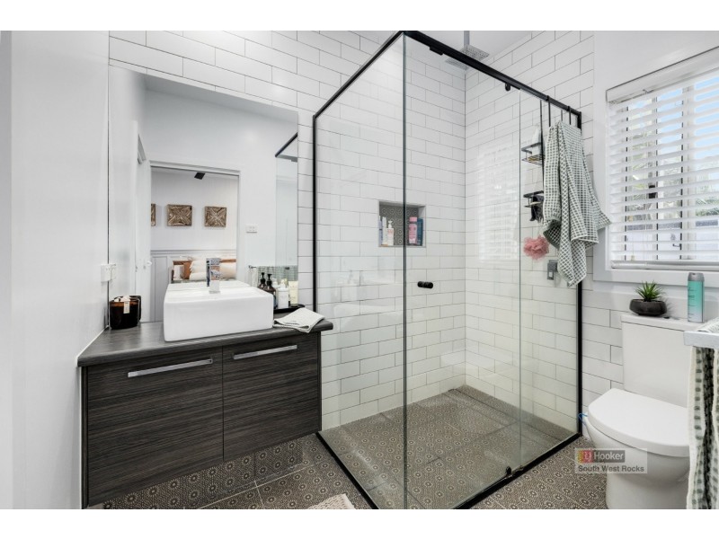 33 Francis Conn Place, Frederickton NSW 2440