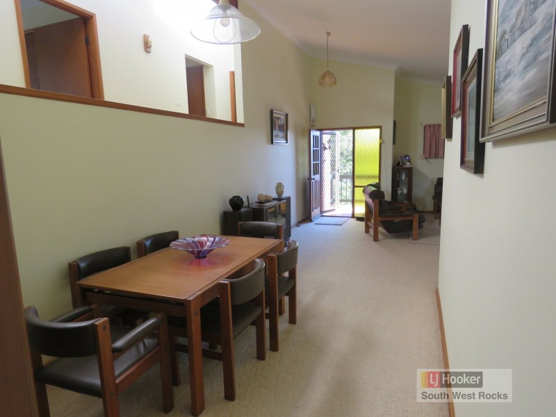12 Crystal Place, South West Rocks NSW 2431