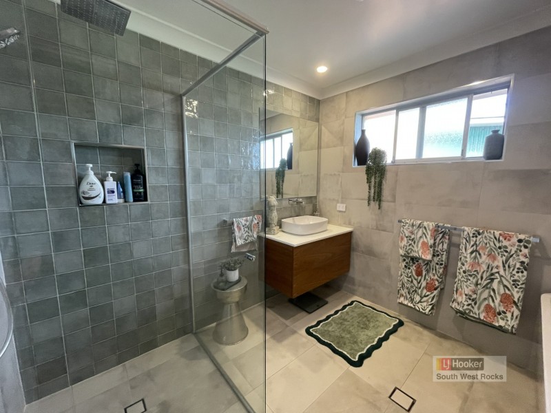 93 Gregory Street, South West Rocks NSW 2431