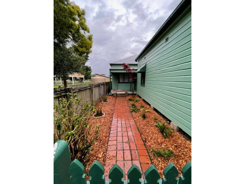 11 Kinchela Street, Gladstone NSW 2440