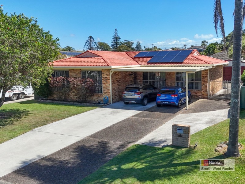 2 Oxley Place, South West Rocks NSW 2431