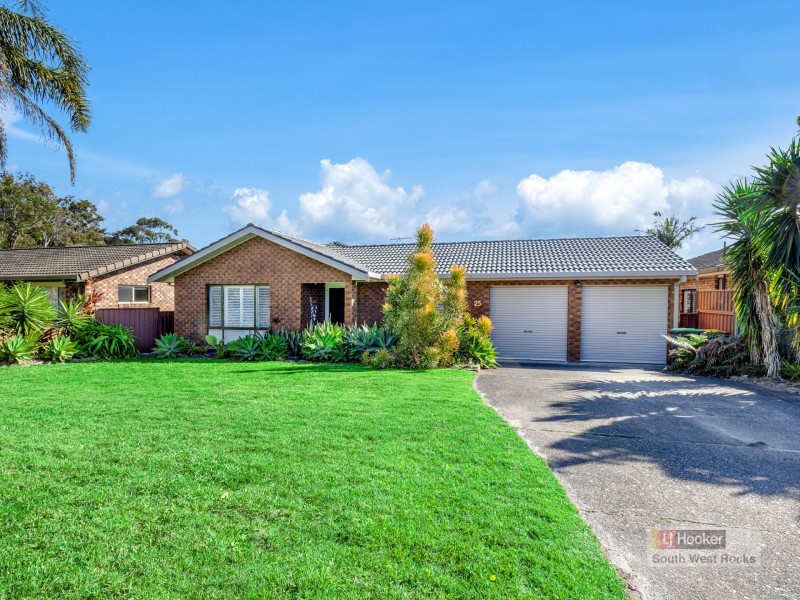 25 Bruce field Street, South West Rocks NSW 2431