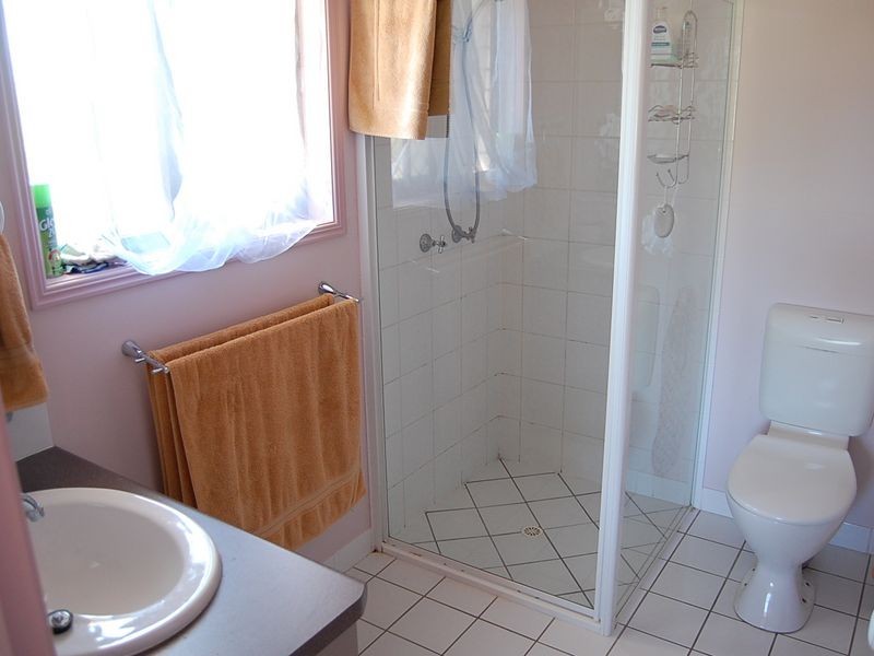 39 Park Estate Drive, Branyan QLD 4670