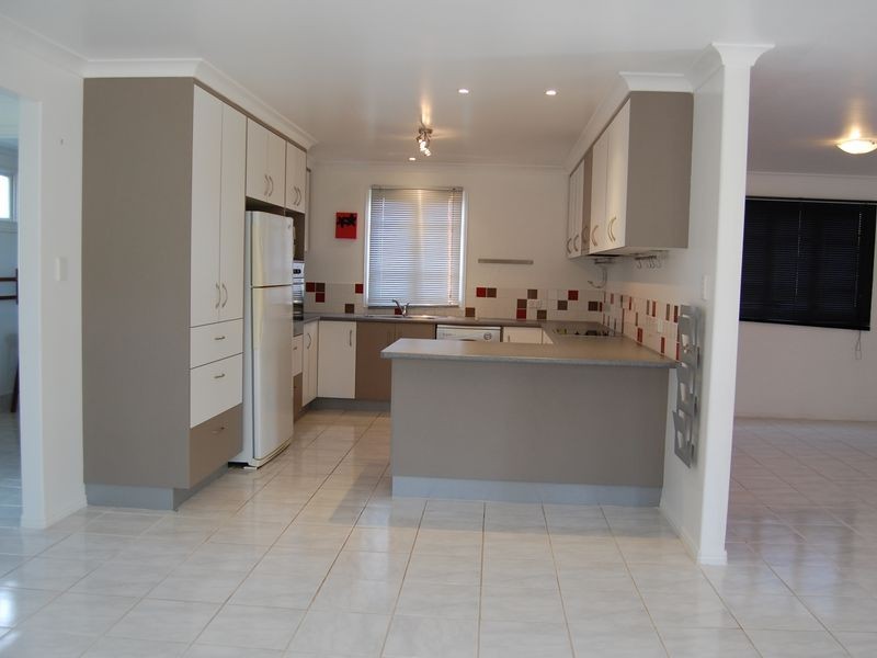 17 Alamein Street, Svensson Heights QLD 4670