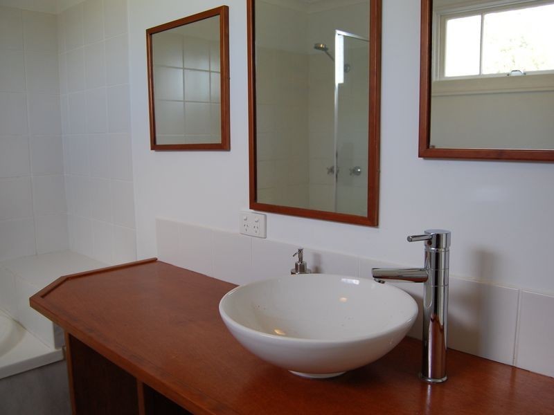 17 Alamein Street, Svensson Heights QLD 4670