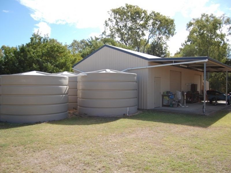 306 Sylvan Drive, Moore Park QLD 4670