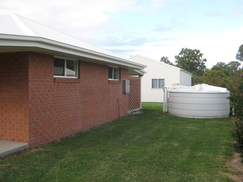 Avenell Heights QLD 4670