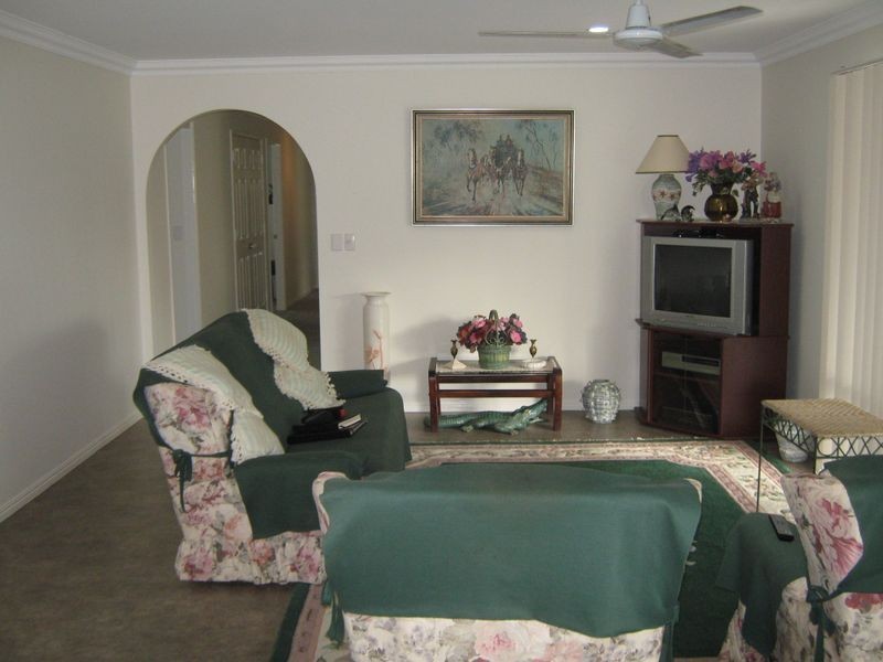 Avenell Heights QLD 4670