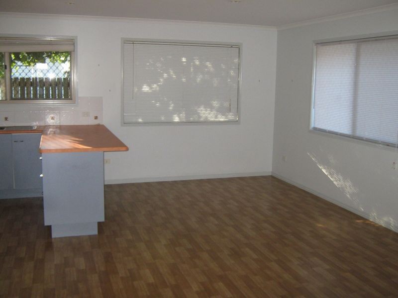 Avenell Heights QLD 4670