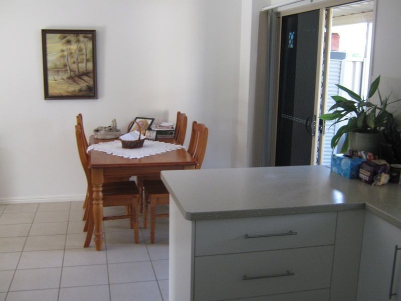 Avenell Heights QLD 4670