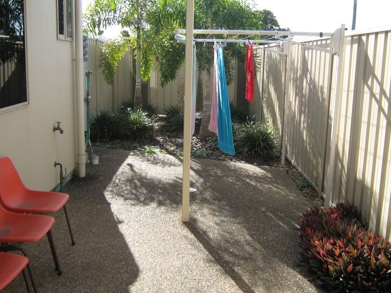 1-3/183 Barolin Street, Avenell Heights QLD 4670