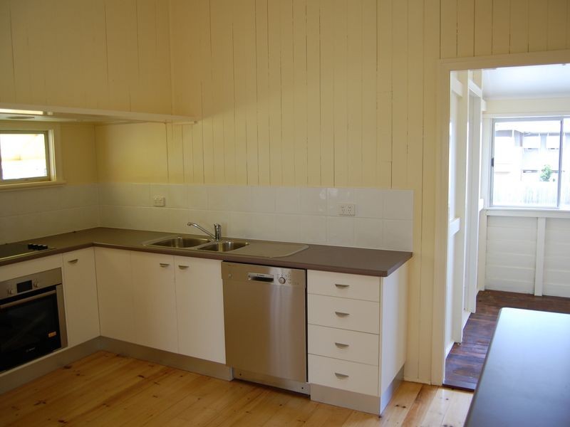 19 Mulgrave Street, Bundaberg West QLD 4670