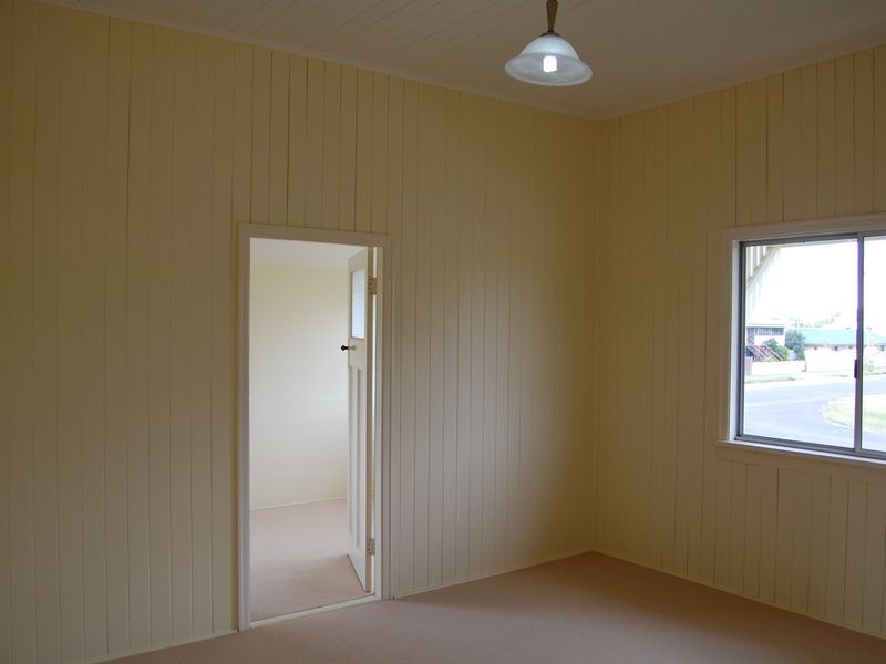 19 Mulgrave Street, Bundaberg West QLD 4670