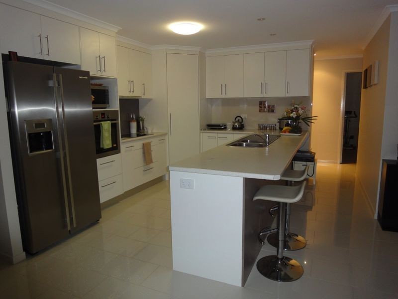1 Churchward Street, Kepnock QLD 4670
