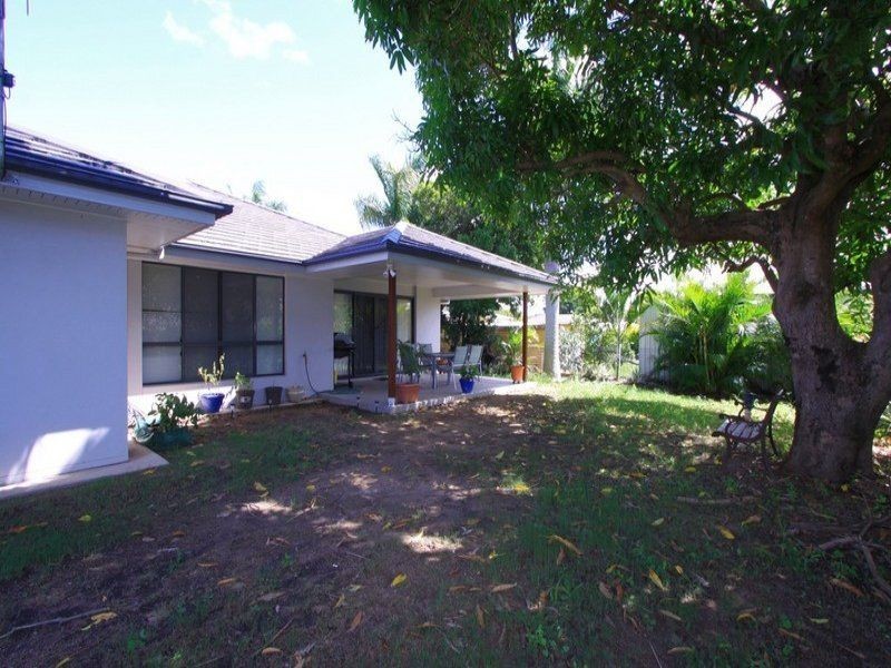 1 Churchward Street, Kepnock QLD 4670