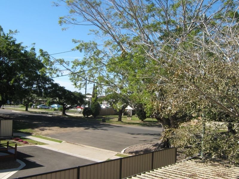 2/85 Woongarra Street, Bundaberg West QLD 4670