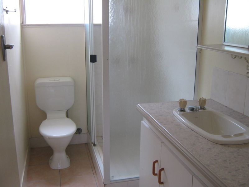 2/85 Woongarra Street, Bundaberg West QLD 4670