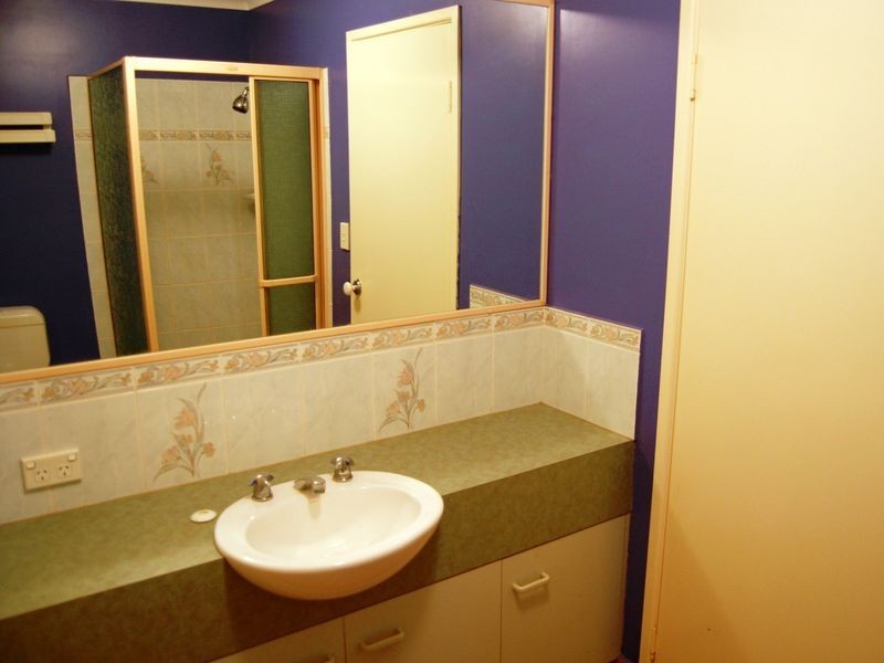 8 Aleta Court, Avoca QLD 4670