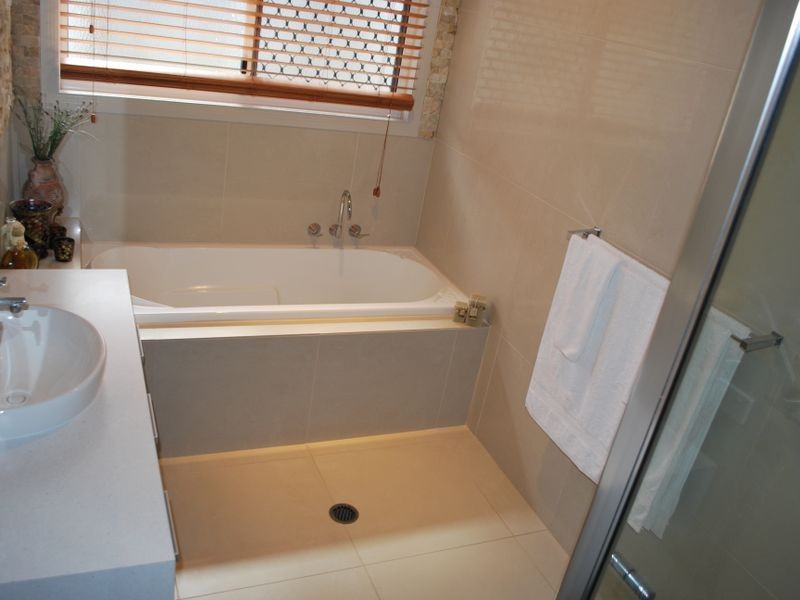 Branyan QLD 4670
